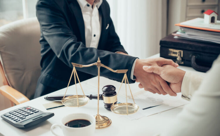Businessman,Shaking,Hands,To,Seal,A,Deal,With,His,Partner